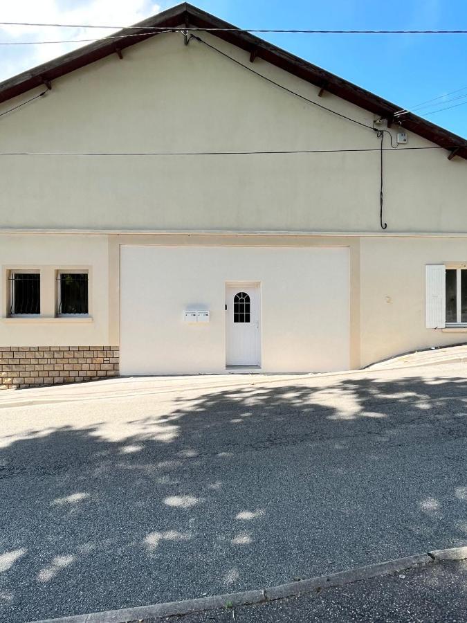 Apartment Alaimo Et Les2roses